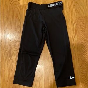 Nike Pro Black Capri leggings